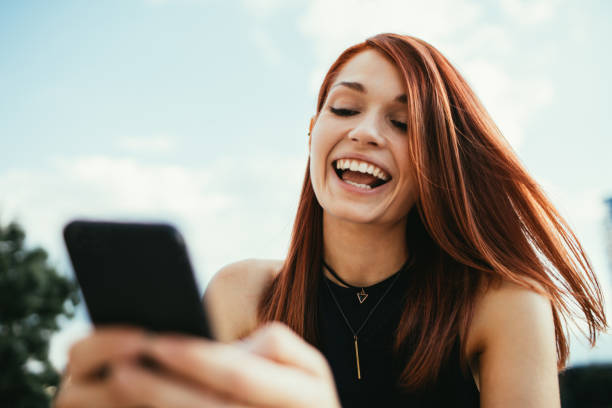 istock Woman texting in the city 826284378