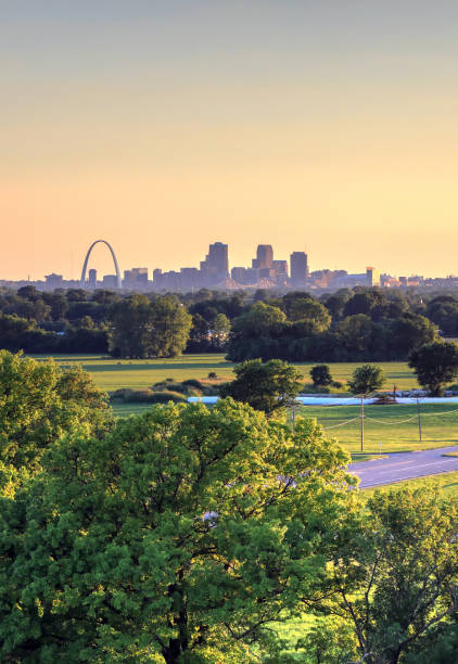 istock The Gateway Arch and St. Louis, Missouri Skyline 826336070