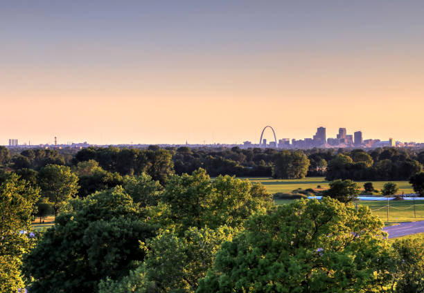 istock The Gateway Arch and St. Louis, Missouri Skyline 826336076