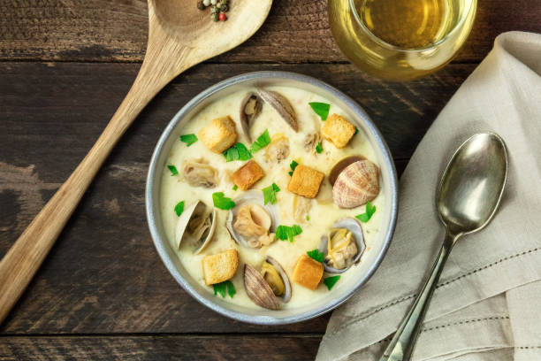 istock Bowl of clam chowder soup, overhead shot, with copy space 826351130