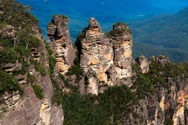 istock Three Sisters Rock Formations in Blue Mountains National Park 826424150