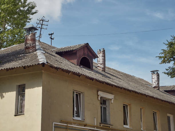 istock The old house and its roof. 826442488