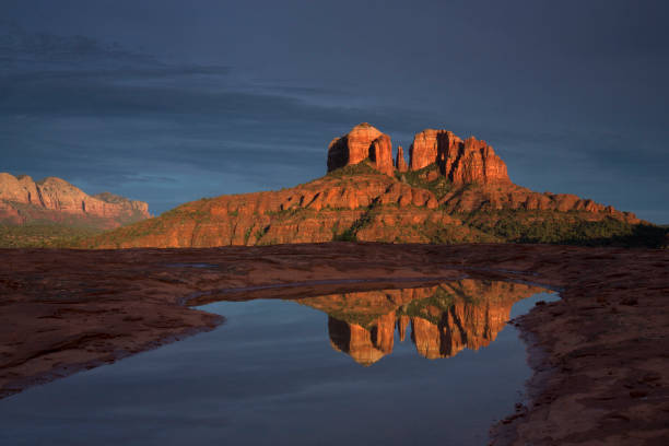 istock Majestic Red Rock Scenery 826504284