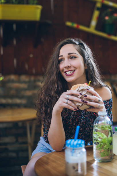istock I am so hungry this morning 826523506