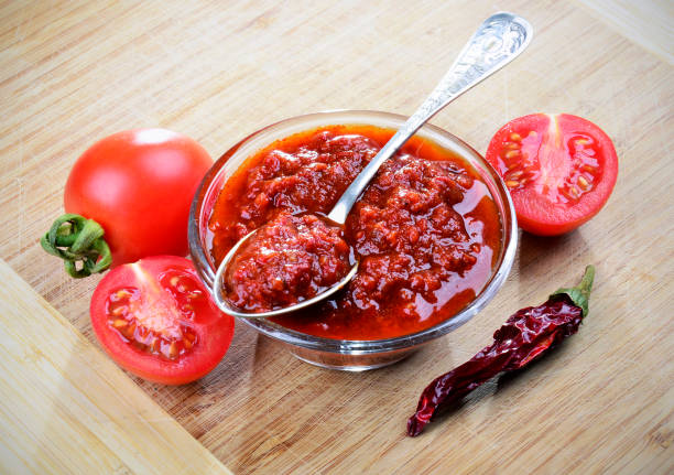 istock Tomato chutney in a glass bowl 826653202