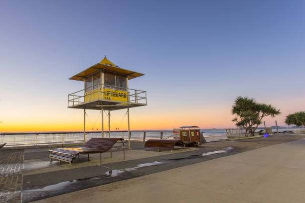 istock Surfers Paradise lifeguard tower at sunrise 826906778