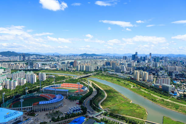 istock clould of seoul 826925422