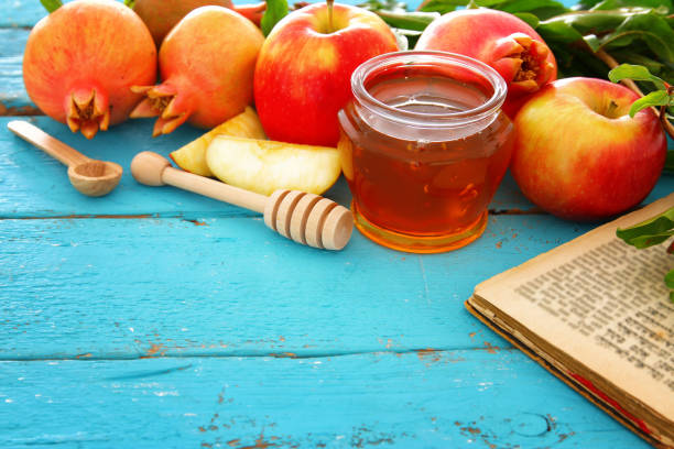 istock Rosh hashanah (jewish New Year holiday) concept. Traditional symbols. 827074900