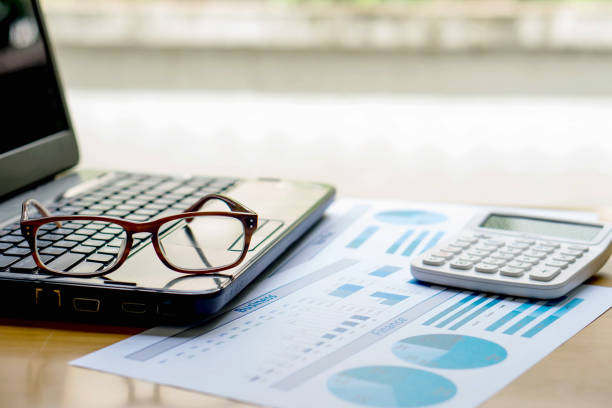 istock Glasses on laptop 827119884