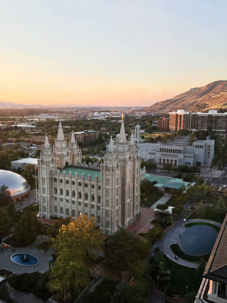 istock Salt Lake mormon temple 827193748