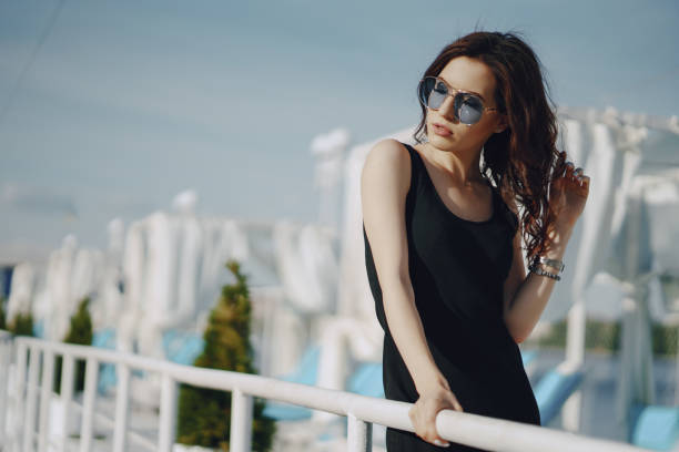 istock girl in sunglasses 827211674