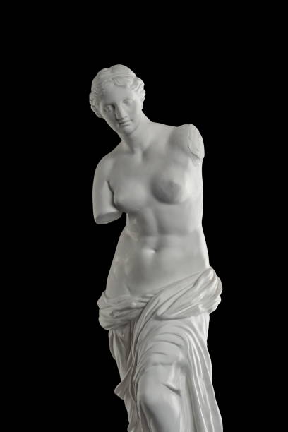 istock a statue of Venus, plaster column on a black background 827252676