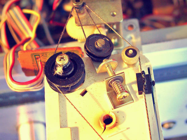 istock Scale mechanism on the radio 827279690