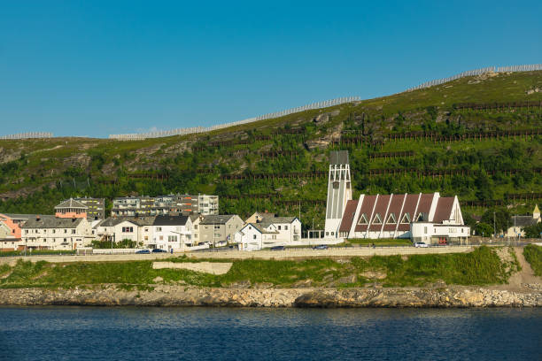 view to the city hammerfest in norway - hammerfest imagens e fotografias de stock