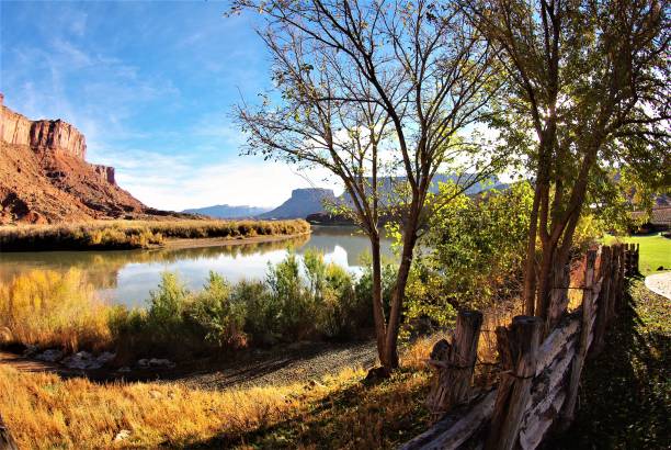 istock Colorado River in the Fall - Utah, USA 827313262