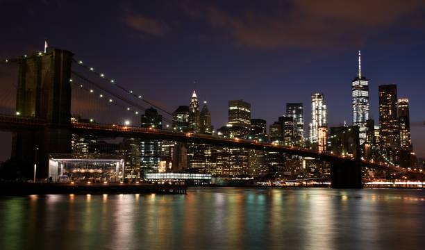 istock Skyline of Manhattan at Night 827319694