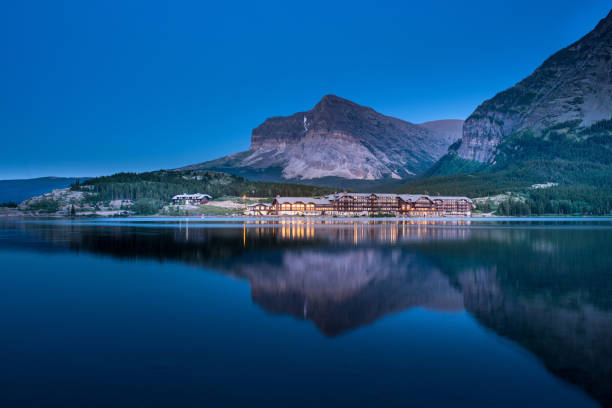 Montana - Western USA, Mountain View - Arkansas, Glacier, Hotel, Blue