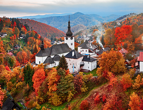 Otoño paisaje de Spania Dolina, Eslovaquia photo