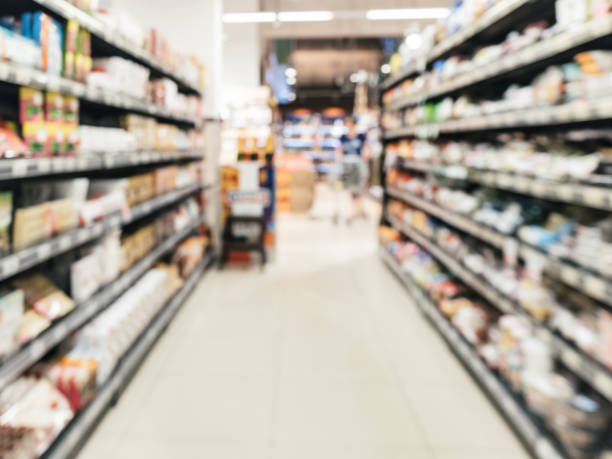 istock blurred supermarket aisle 827328178