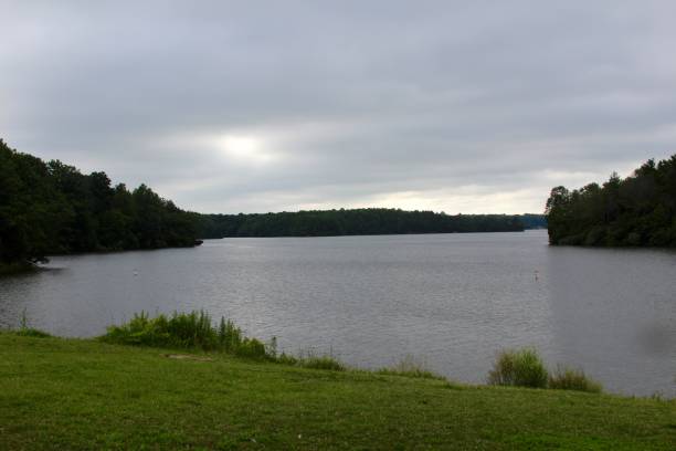 istock Overcast Day at the Lake 827401490