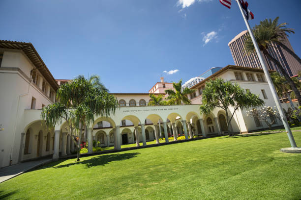 istock State of Hawaii post office Honolulu 827429838