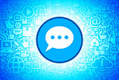 chatbubble-symbol-auf-internet-technologie-hintergrund.jpg?b=1&s=170x170&k=20&c=SLjM6MH90xC7AAllFp6p3V1I2vhPZi0D3I7mVvT-IxE=