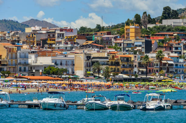 Sicilian coastline near Taormina, Sicily Sicilian coastline near Taormina, Sicily giardini naxos stock pictures, royalty-free photos & images