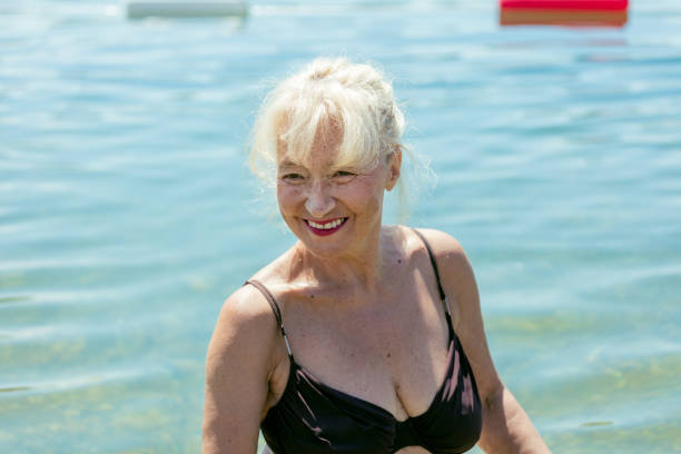 istock Senior woman smiling 827500270