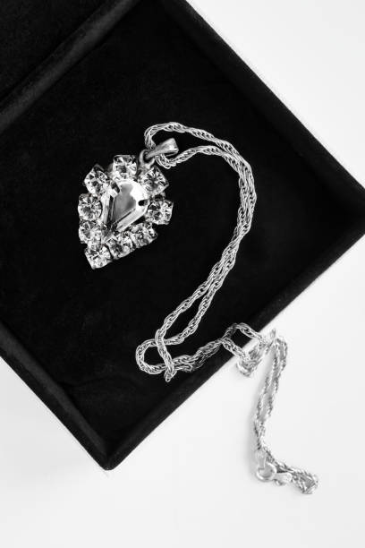 istock Necklace in a box 827511388