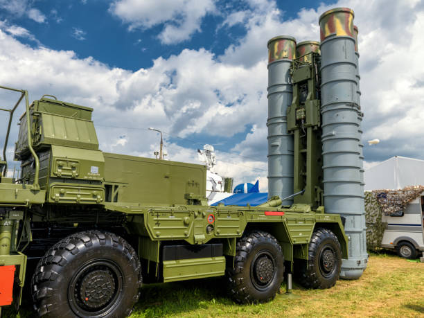 The S-400 Triumf russian system at MAKS-2017 Moscow Region - July 21, 2017: The S-400 Triumf russian anti-aircraft weapon system at the International Aviation and Space Salon (MAKS). moscow international air show stock pictures, royalty-free photos & images