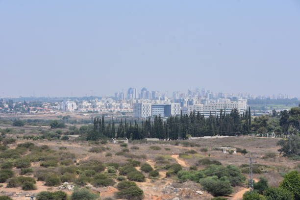 istock A view of the city 827679632