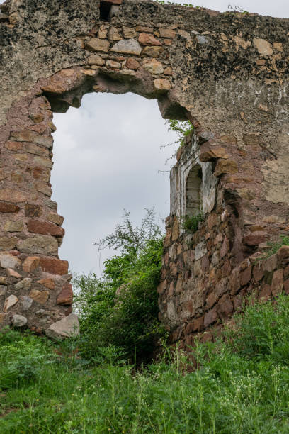 istock Ruined structure of Tuglakabad Fort 827688312