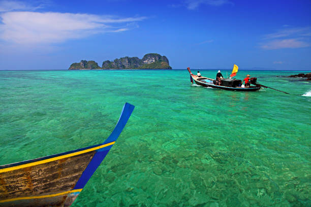 istock Ships and the sea. 827691202