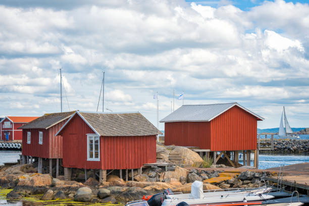 istock Swedish coastal cottages 827720696