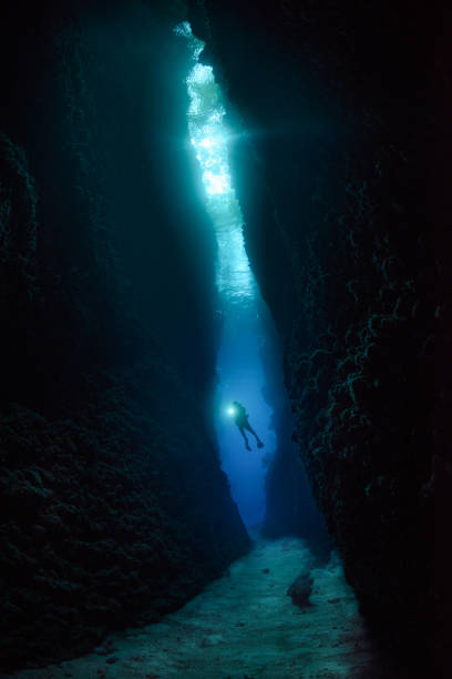 istock Scuba Diver at Leru Cut 827720790