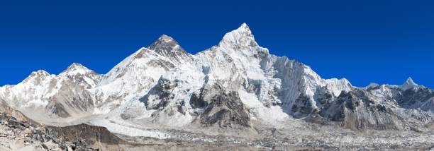istock Mount Everest with beautiful blue sky and Khumbu Glacier 827792516
