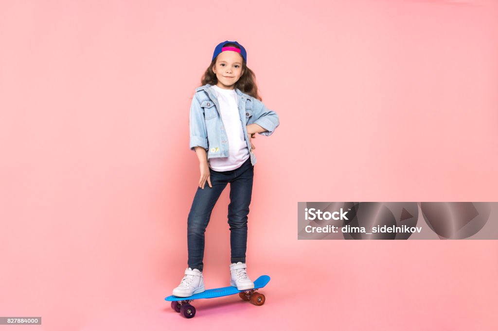 Junges Mädchen Teen Jugend Trends Studioportrait - Lizenzfrei Kind Stock-Foto