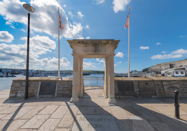istock Historic Mayflower Steps in Plymouth 827887838