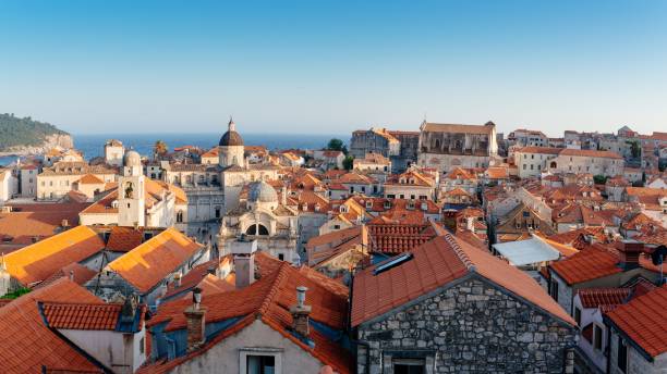 istock Beautiful view on Dubrovnik old town. 827925880
