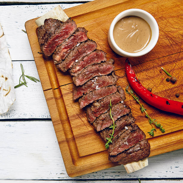 beef steak dinner - flank steak imagens e fotografias de stock
