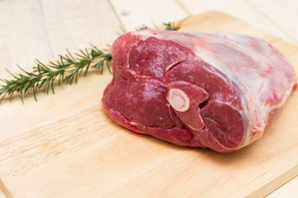 istock Leg of wesh lamb 827990926