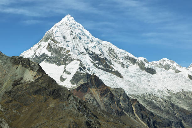 istock Mt Chopicalqui from Laguna 69 trail, Peru 828072168