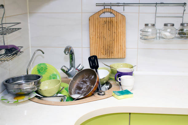 istock A bunch of dirty dishes in the kitchen. 828150840