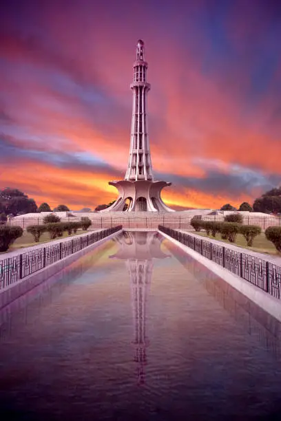 minar e pakistan shoot at day and night time to get maximum out of it