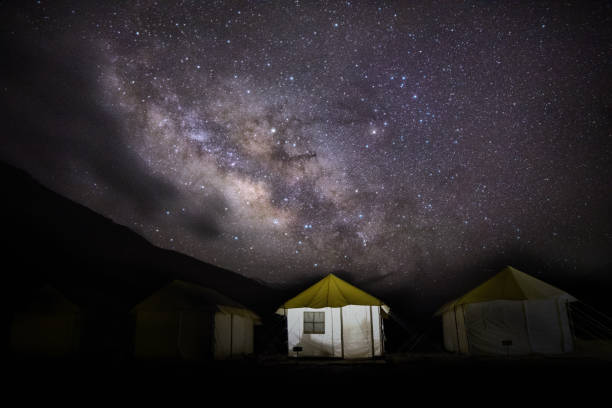 istock Galactic Center and Milkyway against a campsite 828433232