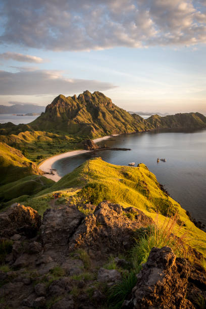 istock Landscape view from the top of Padar island. 828490002