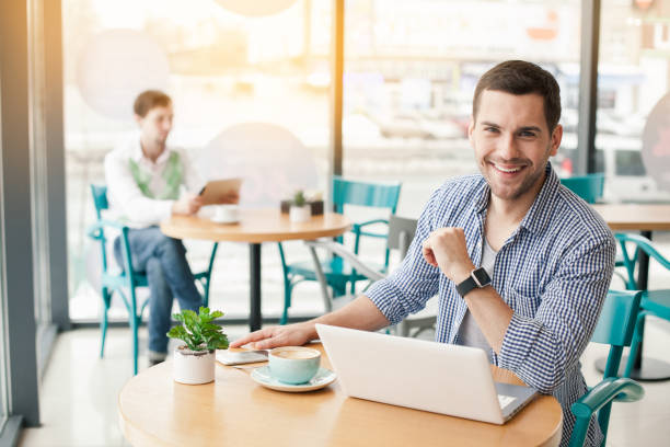istock Young stylish man in cafe 828532974