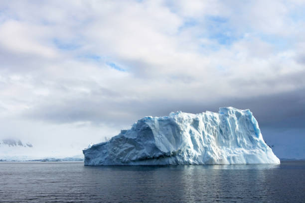 istock Beautiful iceberg or ice floe, Antarctic ocean 828589694