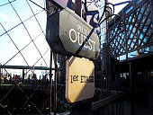 1-ebene-der-eiffelturm.jpg?b=1&s=170x170&k=20&c=-7X00F_pQc3BiXSGEJiArJ8F2BmZZ4kMVIqnwg0hk7s=