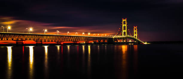 istock Michigan Mackinaw Bridge Illuminated At Night 828651466